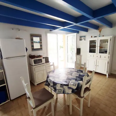 Azur Et Soleil Jolie Maisonnette Proche De La Mer Plage Richelieu Cap D'agde * アグド